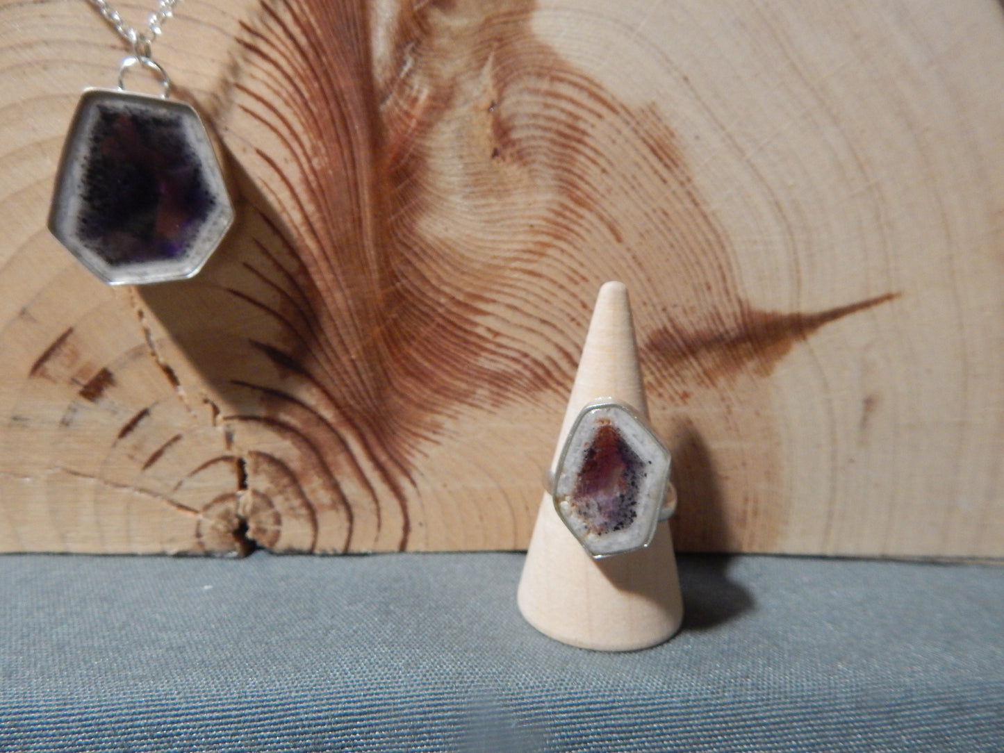 ANILLO AMATISTA EN BRUTO