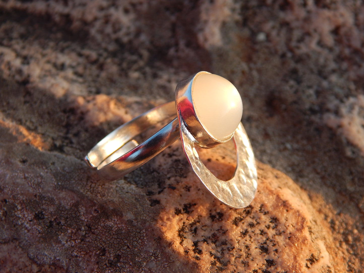 ANILLO AMARTILLADO MOON