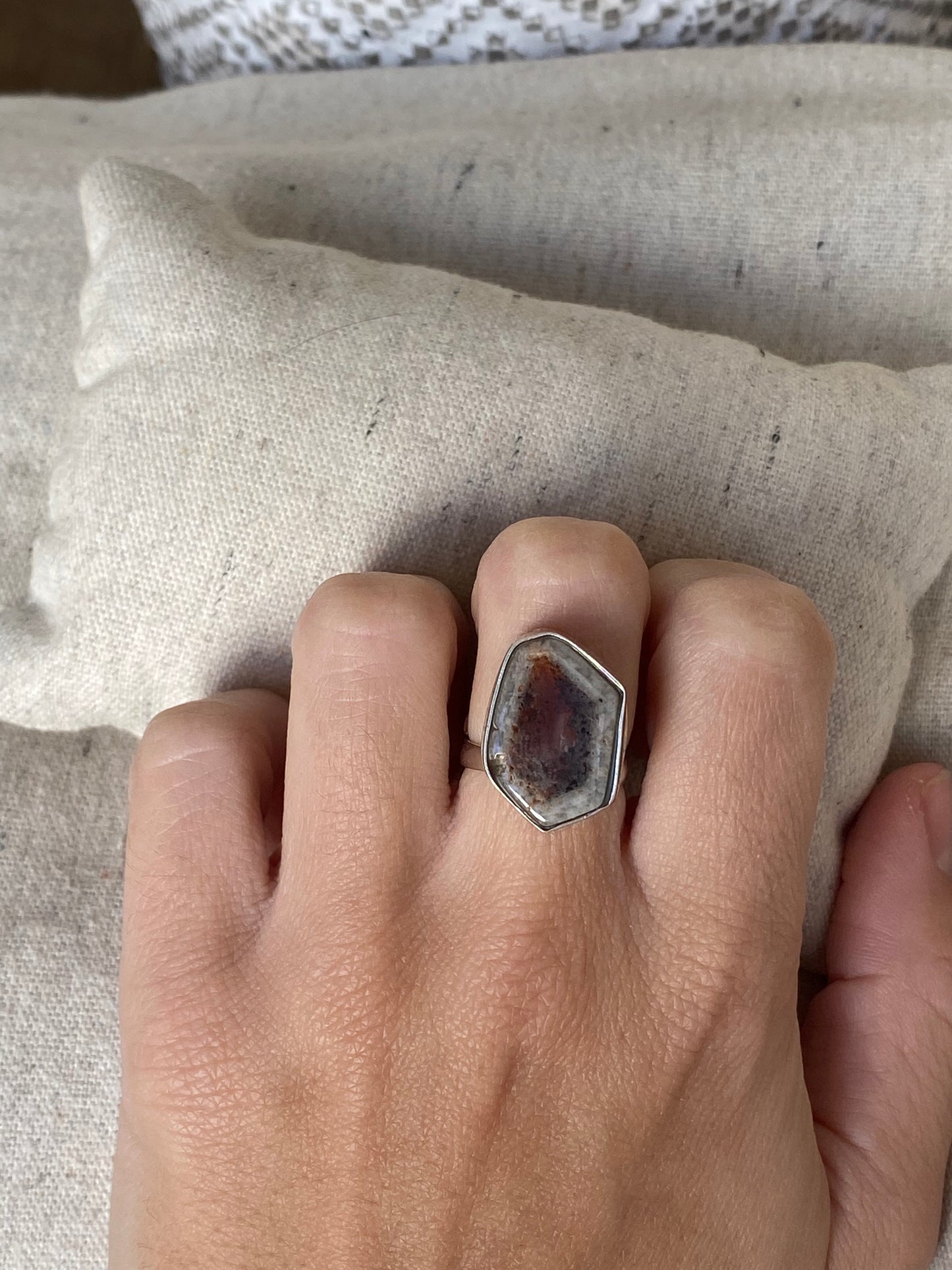 ANILLO AMATISTA EN BRUTO